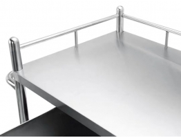 江西不銹鋼護理車在醫院環(huán)境中扮演著怎樣的角色